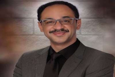 عمرو منير دهب