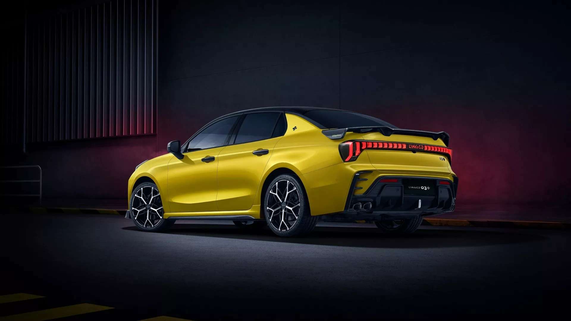 لينك آند كو 03